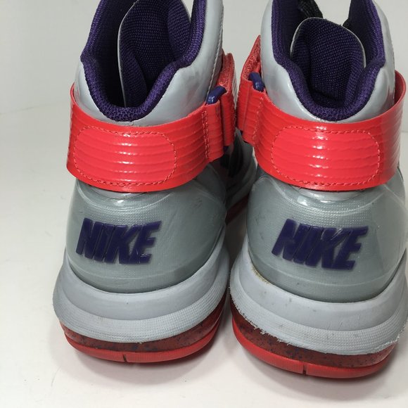 Nike Air Max Hyperdunk 2010 Size 8.5 main image 5